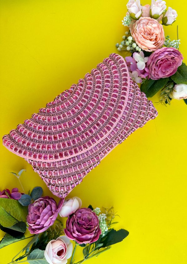Baby pink crystals - Image 3