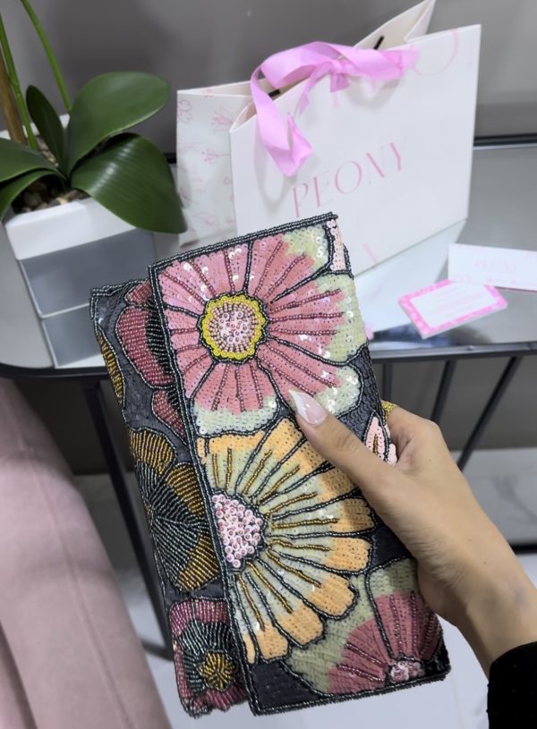 Gray floral pouch - Image 2